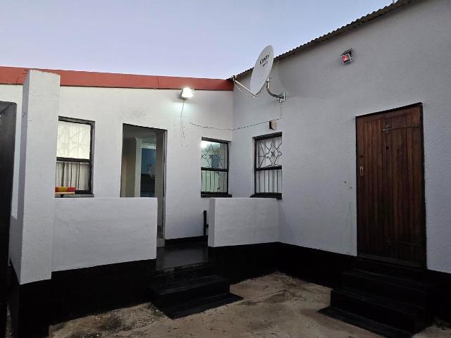 3 Bedroom House in Westbury