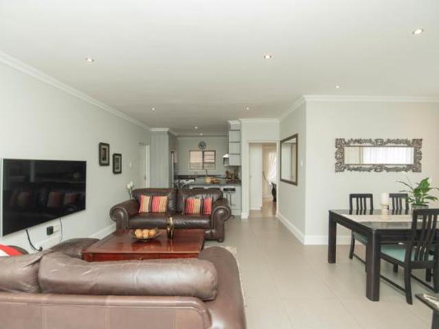 3 Bedroom House in Westbrook