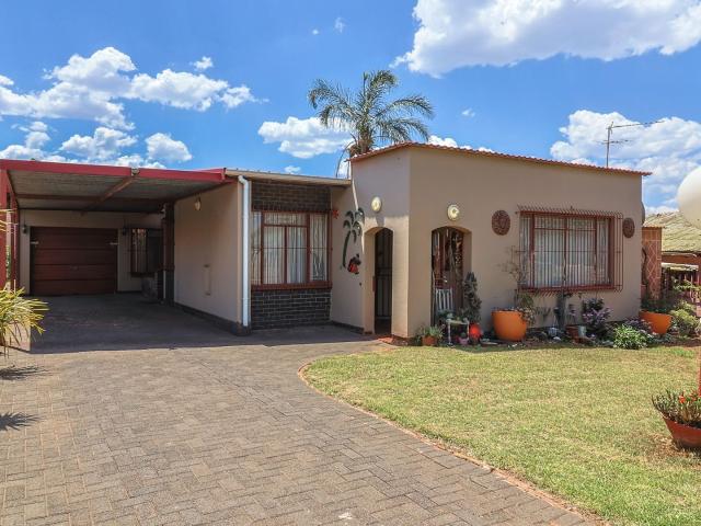 3 Bedroom House in Westdene