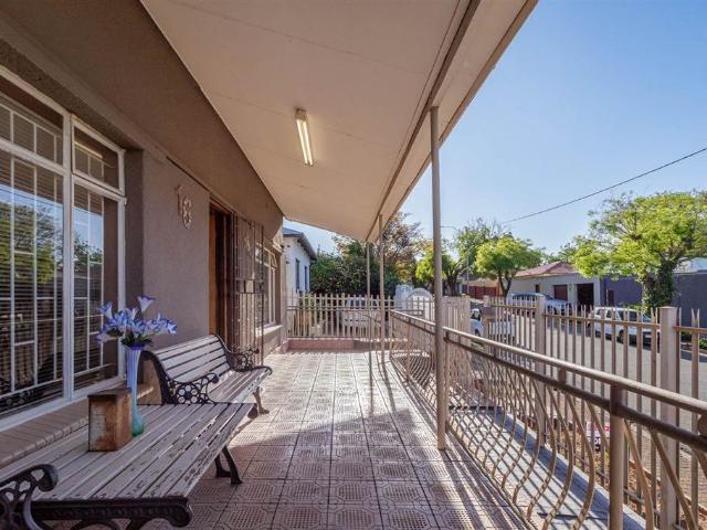 3 Bedroom House in Westdene