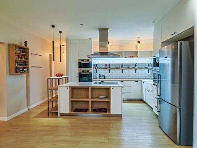 3 Bedroom House in Westlake Estate