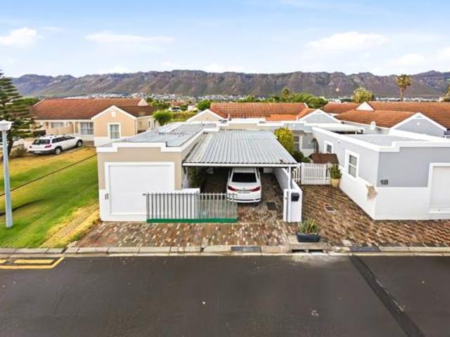 3 Bedroom House in Whispering Pines
