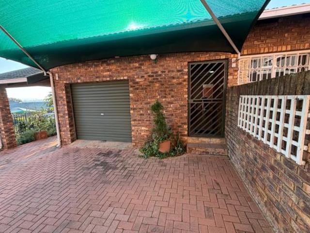 3 Bedroom House in White River Central