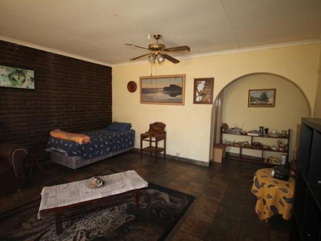 3 Bedroom House in Witbank Central