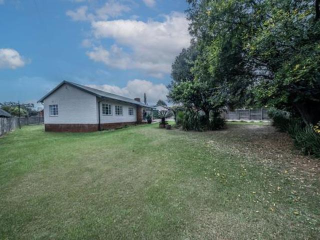 3 Bedroom House in Witbank Central