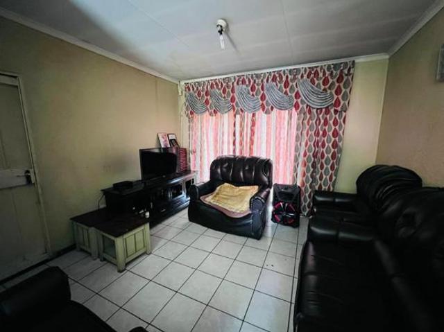 3 Bedroom House in Witbank Central