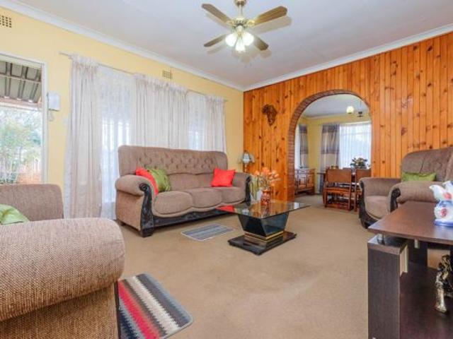 3 Bedroom House in Witpoortjie