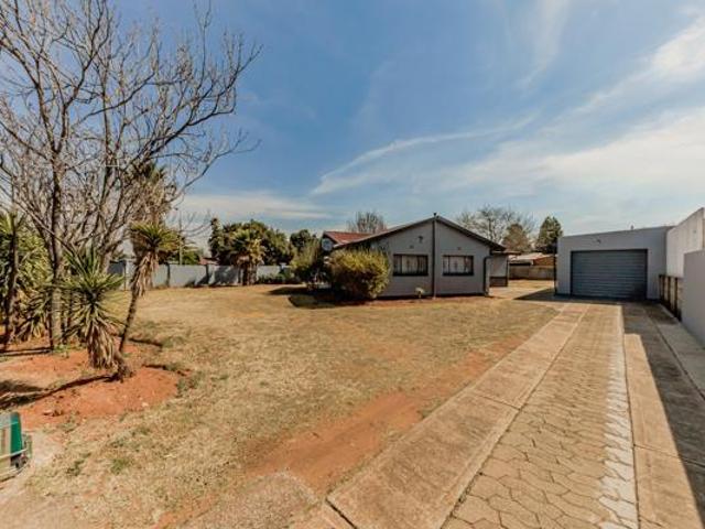 3 Bedroom House in Witpoortjie