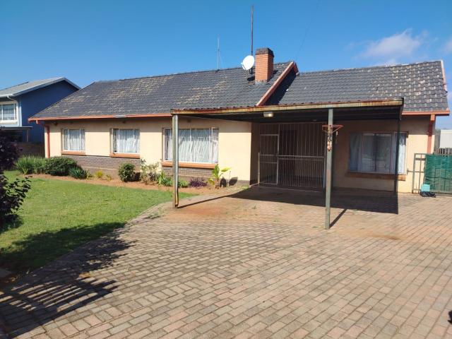 3 Bedroom House in Witpoortjie