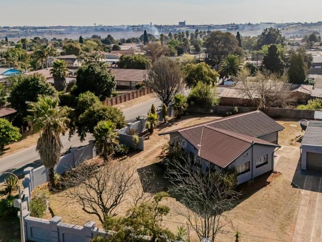 3 Bedroom House in Witpoortjie