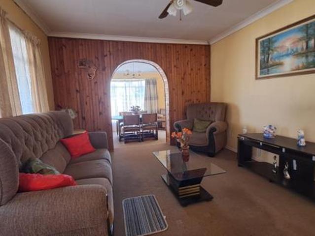 3 Bedroom House in Witpoortjie