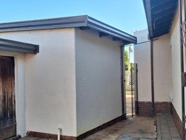 3 Bedroom House in Witpoortjie