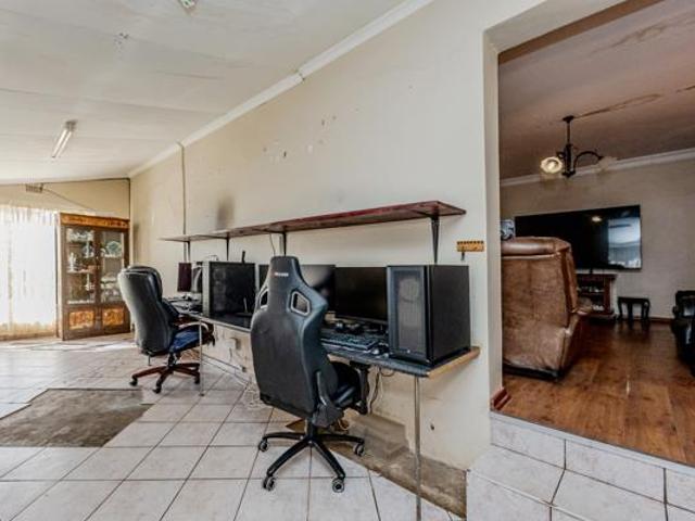 3 Bedroom House in Witpoortjie
