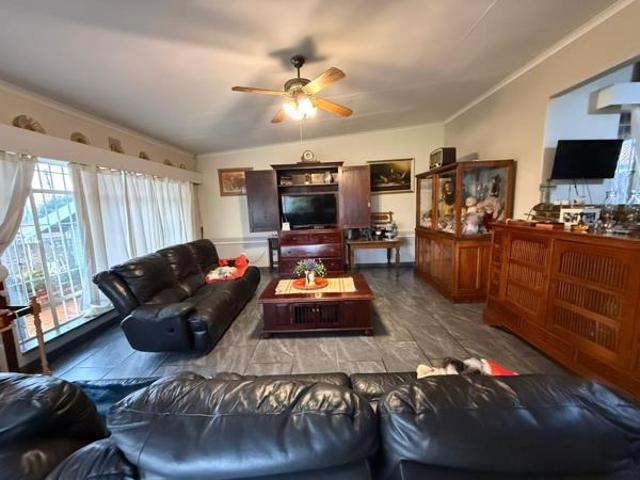 3 Bedroom House in Witpoortjie