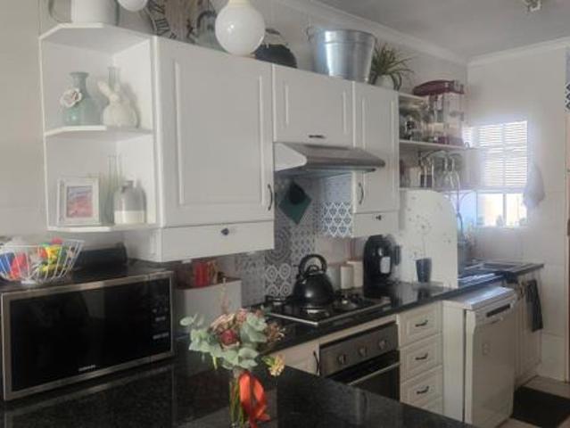 3 Bedroom House in Wierda Park