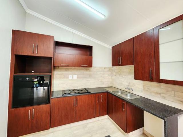 3 Bedroom House in Wierda Park