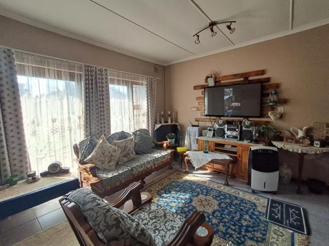 3 Bedroom House in Wild En Weide