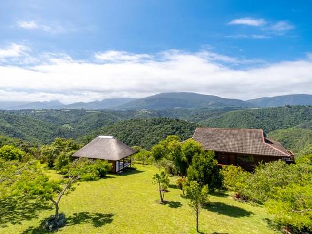 3 Bedroom House in Wilderness Heights