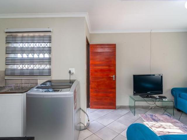 3 Bedroom House in Wilfordon AH