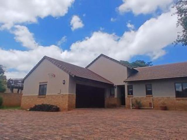 3 Bedroom House in Willowbrook