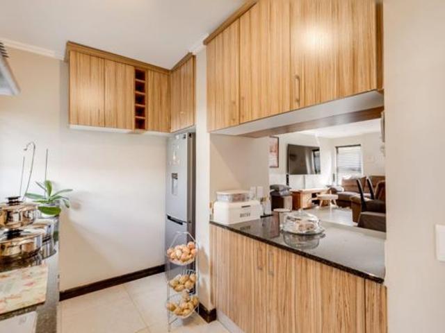 3 Bedroom House in Willaway