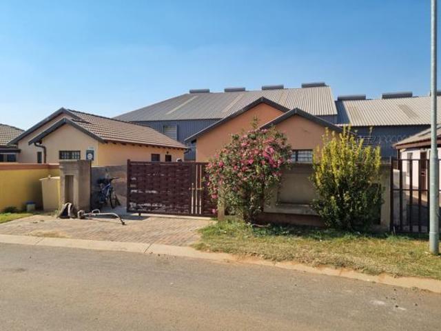 3 Bedroom House in Windmill Park
