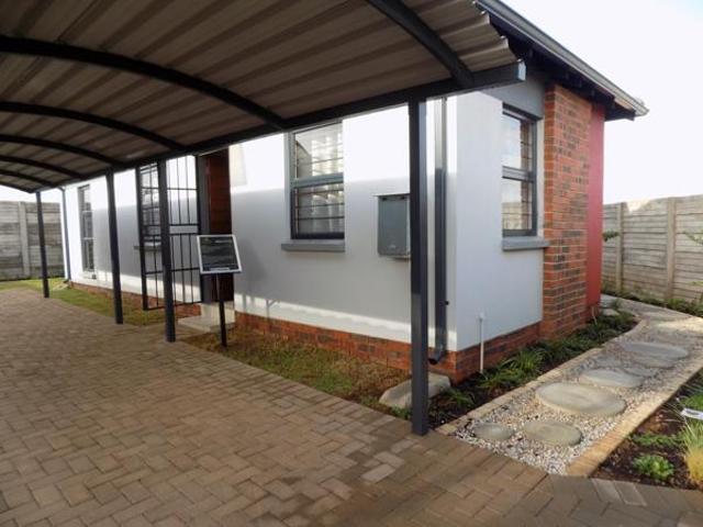 3 Bedroom House in Toekomsrus