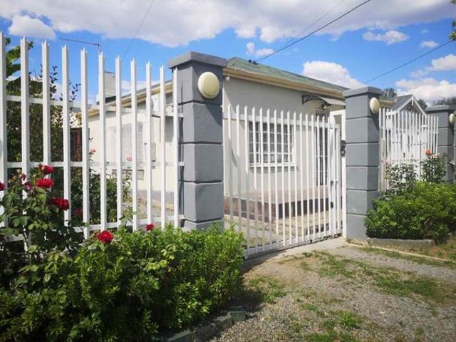 3 Bedroom House in Top Town