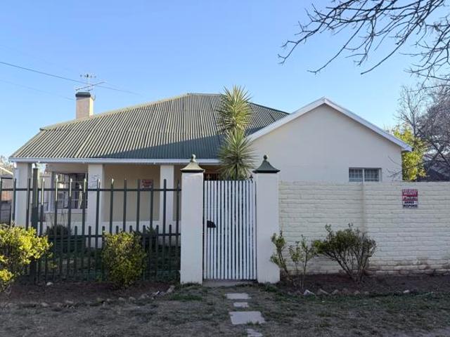 3 Bedroom House in Top Town