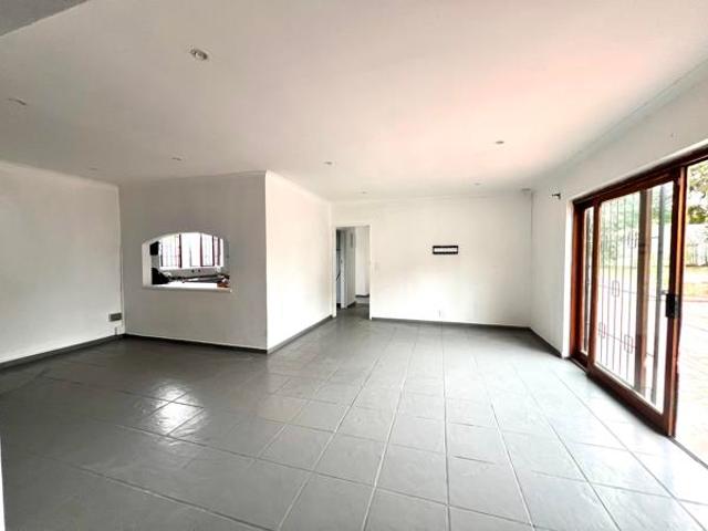 3 Bedroom House in Table View