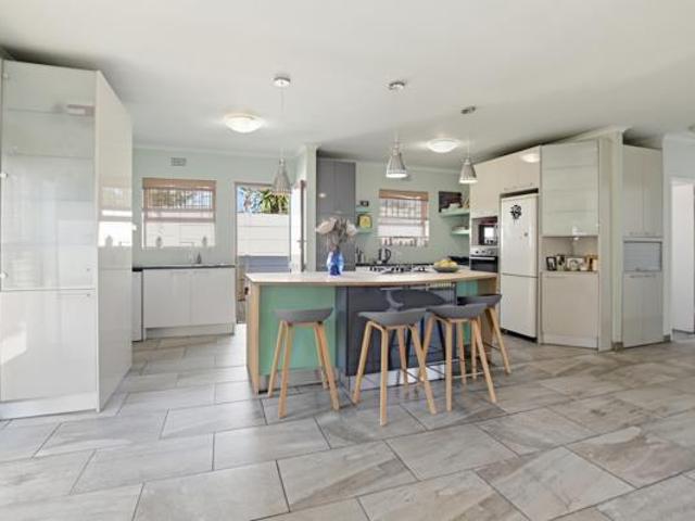 3 Bedroom House in Table View