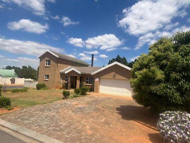 3 Bedroom House in Tafelzicht