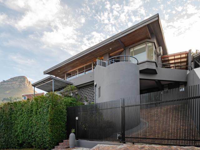 3 Bedroom House in Tamboerskloof