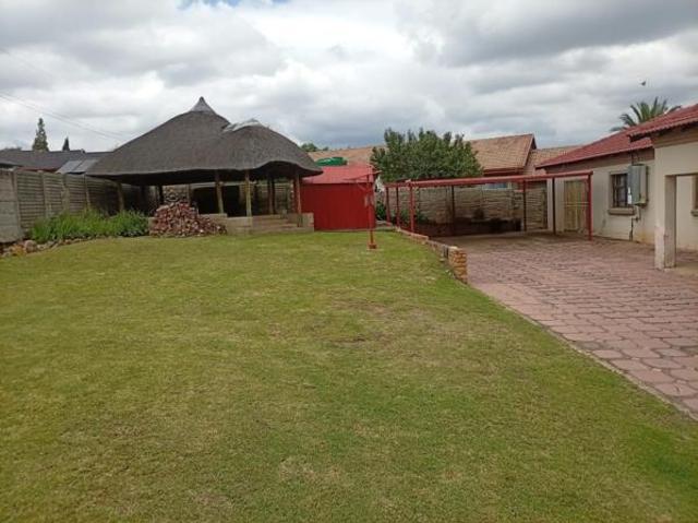 3 Bedroom House in Tasbet Park
