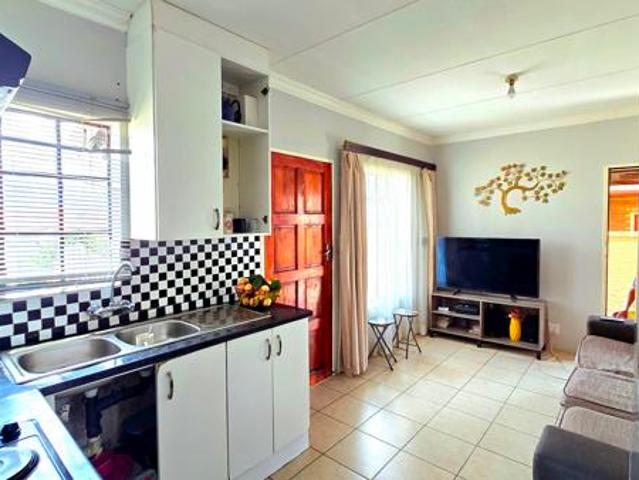 3 Bedroom House in Tasbet Park