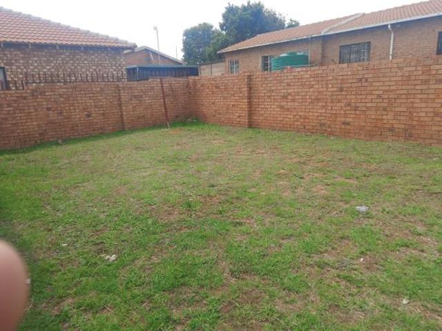 3 Bedroom House in Tasbet Park