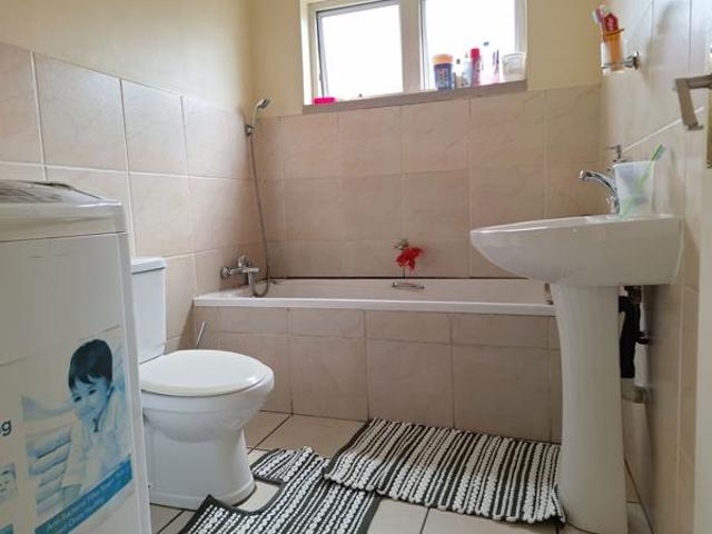 3 Bedroom House in Tasbet Park