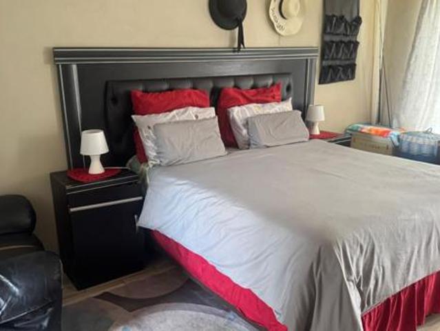 3 Bedroom House in Tasbet Park