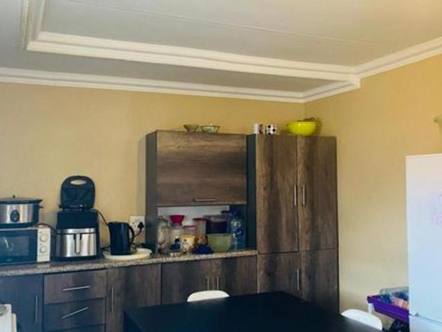 3 Bedroom House in Tasbet Park