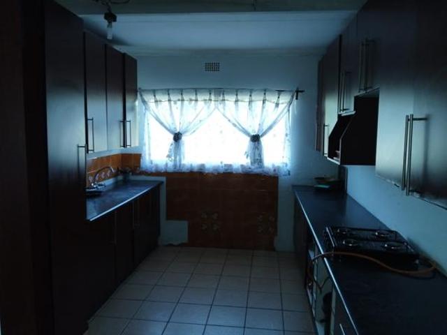 3 Bedroom House in Tasbet Park Ext 2