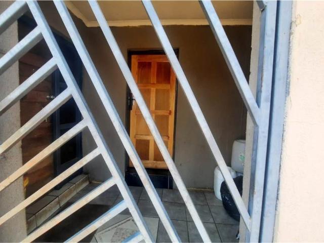 3 Bedroom House in Tembisa