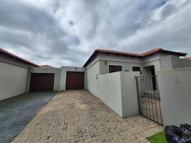3 Bedroom House in Terra Nova