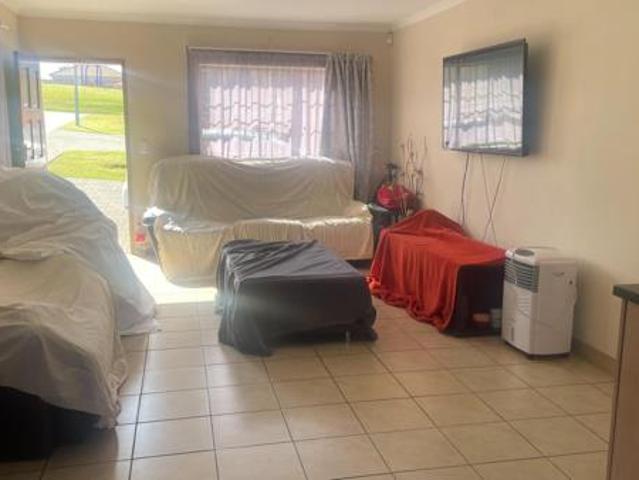 3 Bedroom House in Thatch Hill Estate