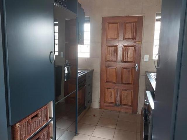 3 Bedroom House in Thatch Hill Estate