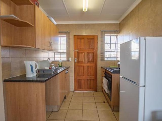 3 Bedroom House in Thatch Hill Estate