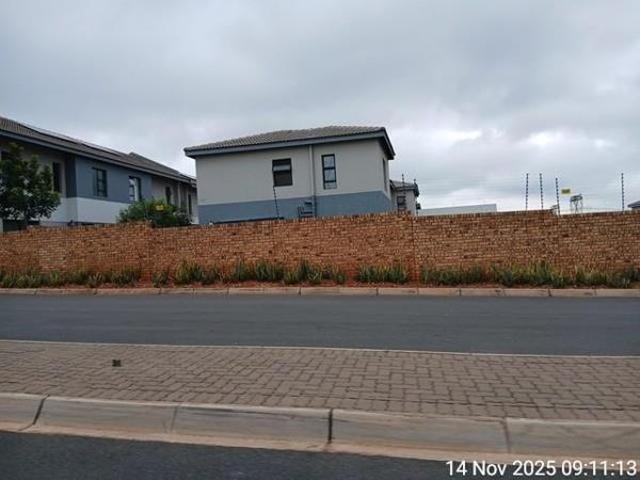3 Bedroom House in Thatchfield