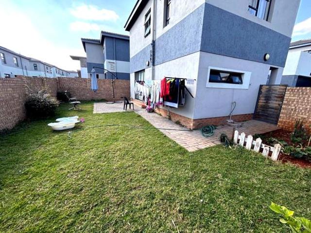 3 Bedroom House in Thatchfield