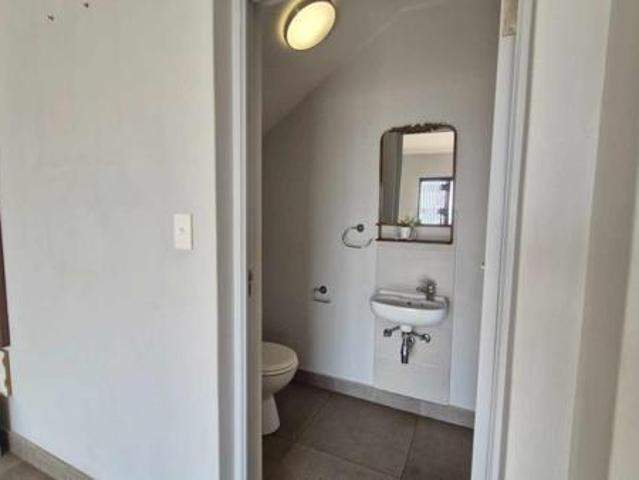 3 Bedroom House in Thatchfield