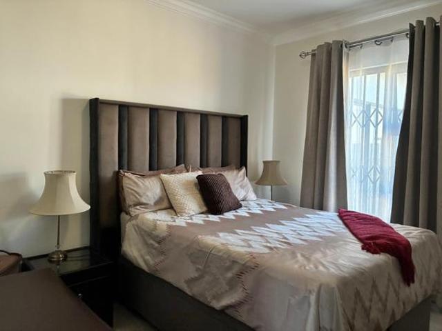 3 Bedroom House in Thatchfield
