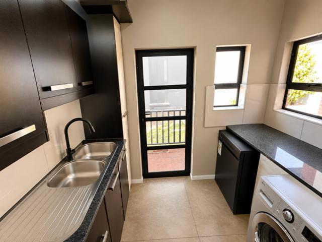 3 Bedroom House in Thatchfield